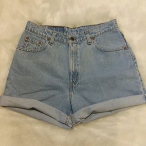 Levi's high rise shorts